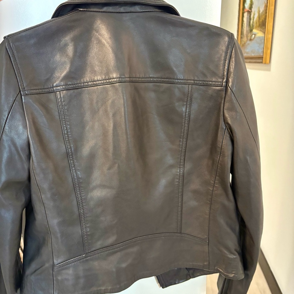 Women's Black Leather Jacket - Picture 9 of 11